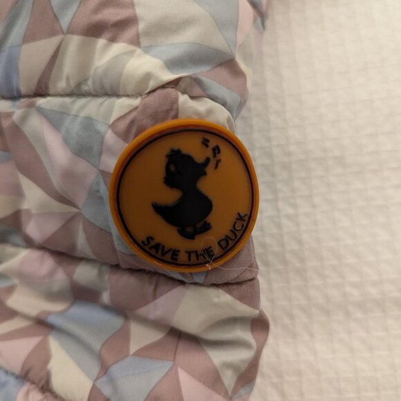 Save The Duck Girls Hooded Puffer Fill Insulated Winter Jacket in Geometric 4 - Picture 2 of 7